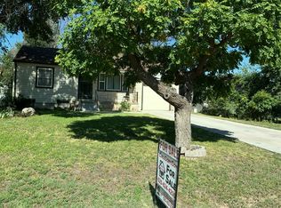 905 S Madison St, Hugoton, KS 67951