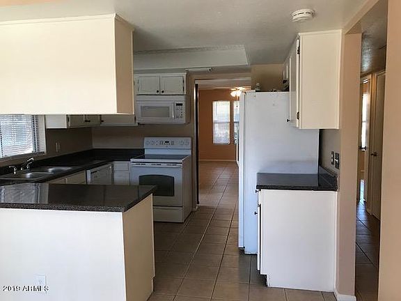 4th image of 2544 W Campbell Ave Unit 39