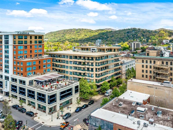21 Battery Park Ave APT 308, Asheville, NC 28801