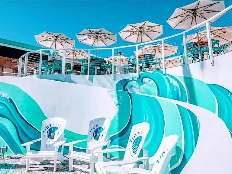 Tide house restaurant on property