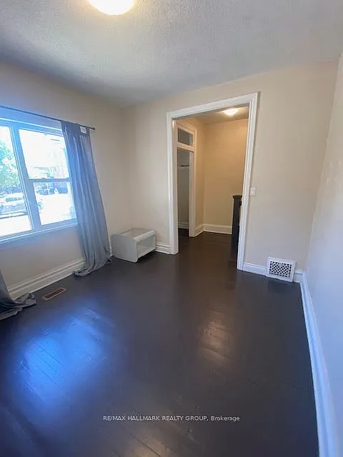 4 bed, $3,000 — Photo 4