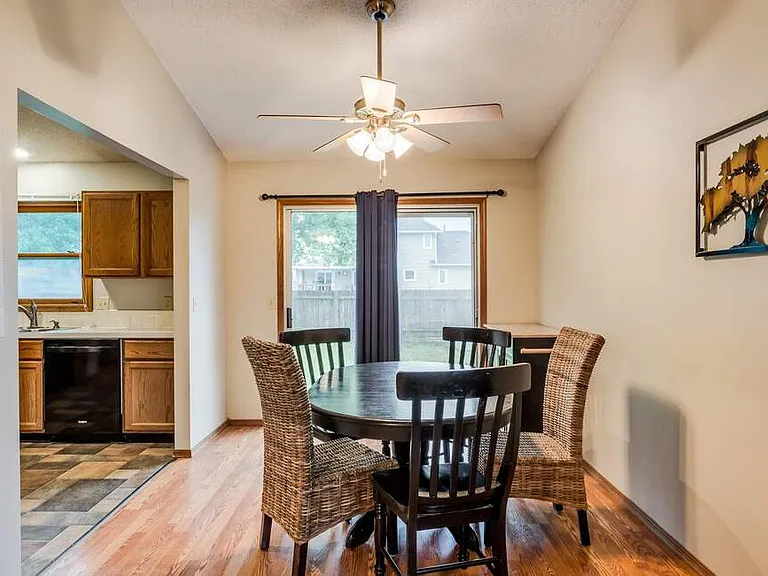 11941 W Rolling Hills Dr — Photo 17
