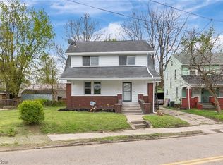 2148 Georgetown Rd NE, Canton, OH 44704