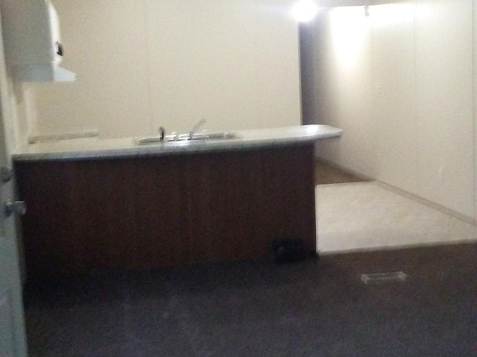 2nd image of 155 Echo Lake East Dr