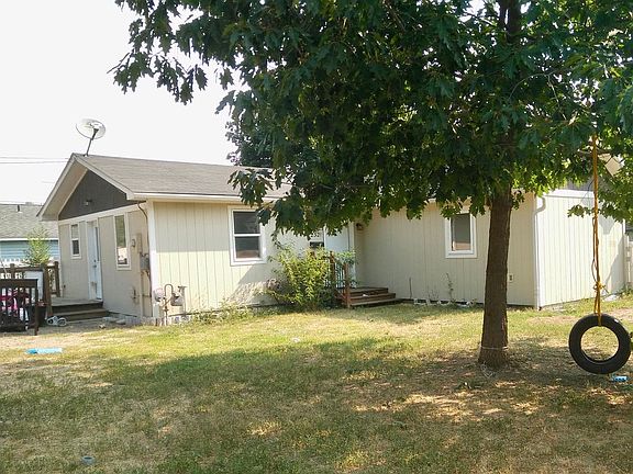 2nd image of 2321 E 6th Ave