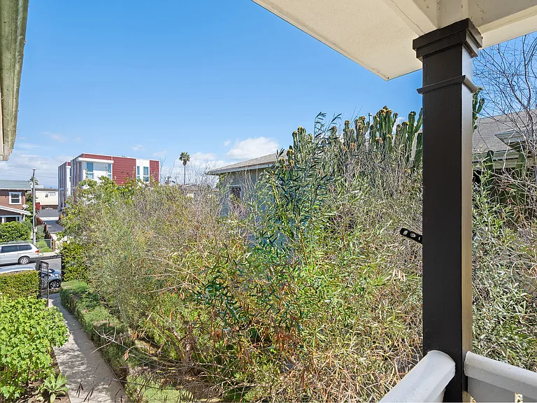 4528 Saint Elmo Dr — Photo 21