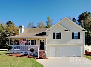 95 Fairview Ln, Dallas, GA 30157