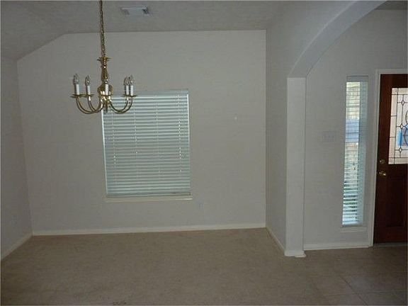 3rd image of 17039 Sperry Landing Dr