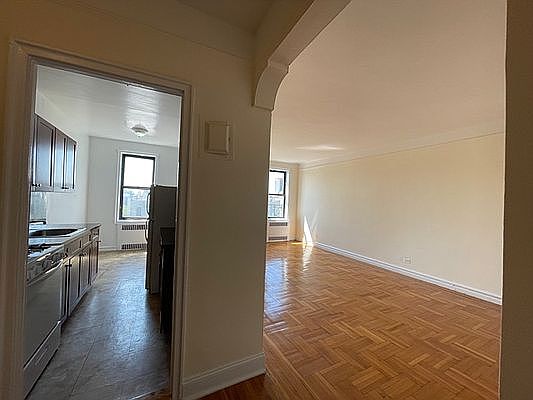 1st image of 742 Lincoln Pl #66B