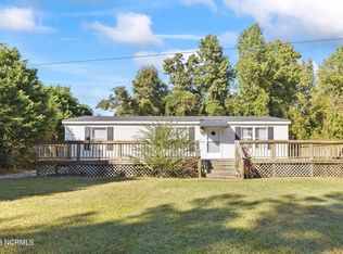 106 Bolling Ln, Sneads Ferry, NC 28460