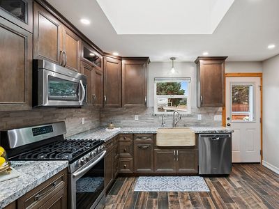 3665 Skillman Lane, Petaluma, CA, 94952