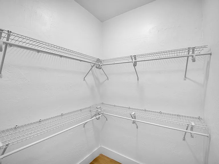 1044 Pennsylvania Ave #11 — Photo 9