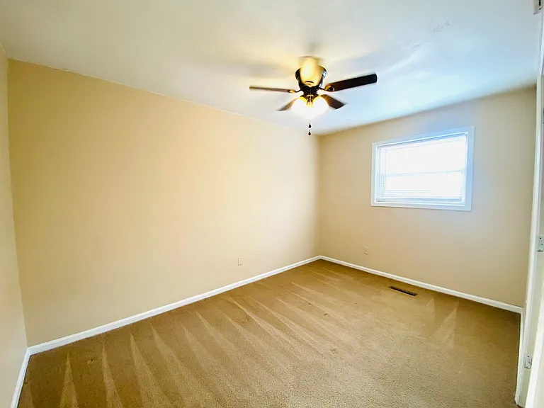 371 Pineview Rd — Photo 19