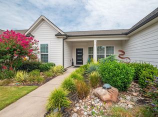 2645 Bloomsbury Manor Dr, Durham, NC 27703