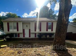 4828 Harri Ann Dr, Charlotte, NC 28227