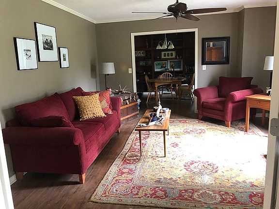 3rd image of 6424 Lake Meadows Dr