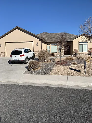 464 1/2 Chatfield Ln Photo 1