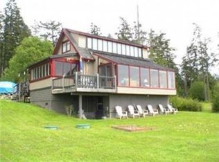37 Camas Ln, Lopez Island, WA 98261