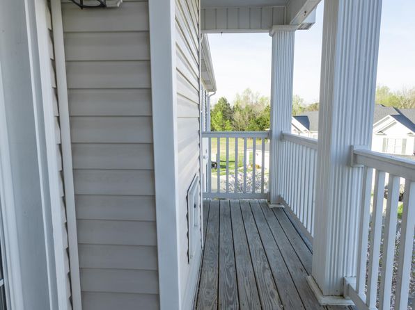 3031 Winston Dr APT 302, Burlington, NC 27215