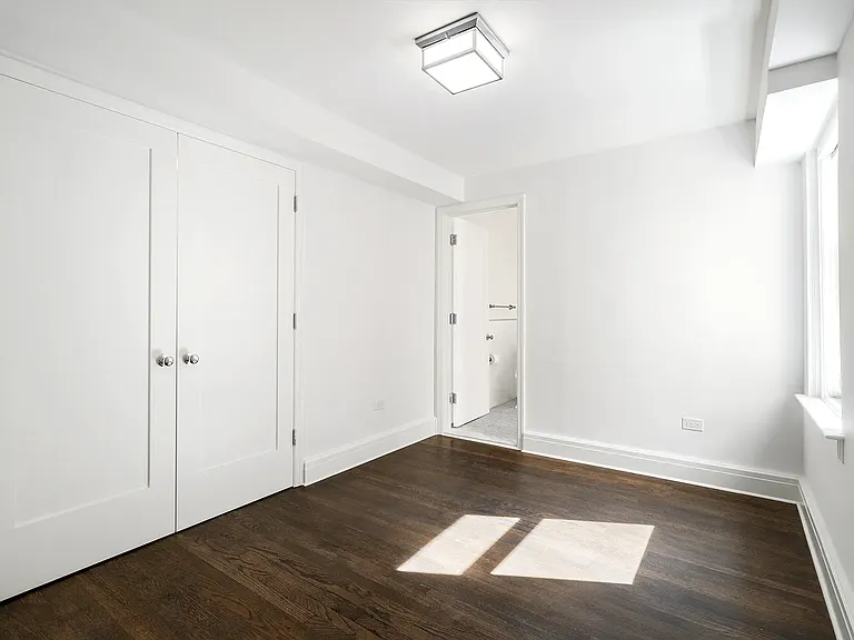 1085 Park Ave #8A — Photo 10