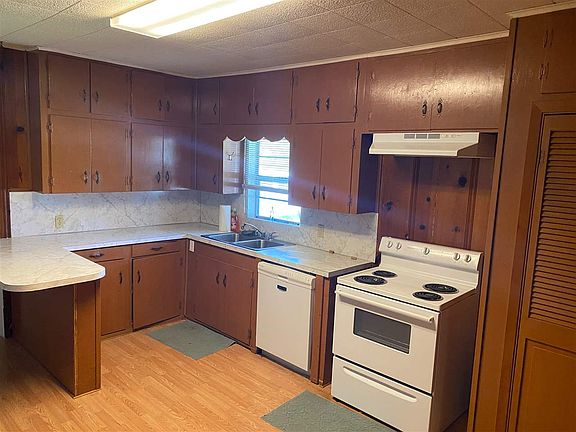 3rd image of 2803 Canal Ave