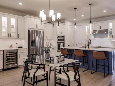 13005 Pembroke DR, Naples, FL, 34105