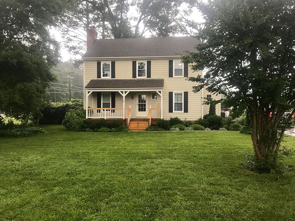 1st image of 2212 Craven Ln