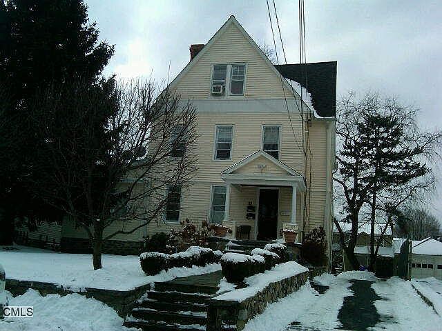 2nd image of 27 Bayview Ave