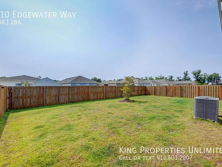 410 Edgewater Way — Photo 11