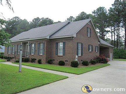 FRONT OF HOME FROM DRIVEWAY
