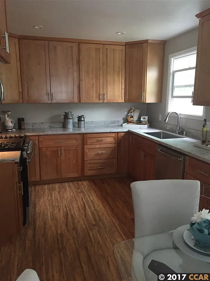 2490 Bonifacio St photo 1