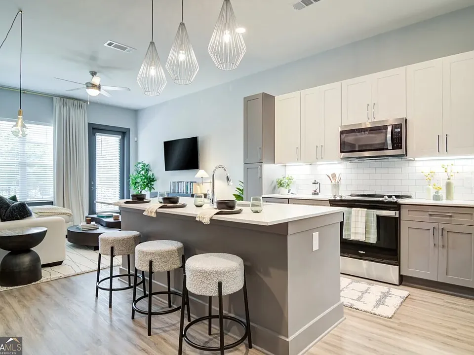 1100 Industrial Blvd #5404