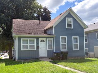 947 E Market St, Iowa City, IA 52245