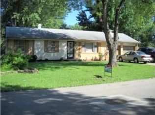 11518 Applewood Dr, Kansas City, MO 64134