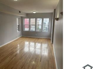 2822 W Lexington St #2, Chicago, IL 60612