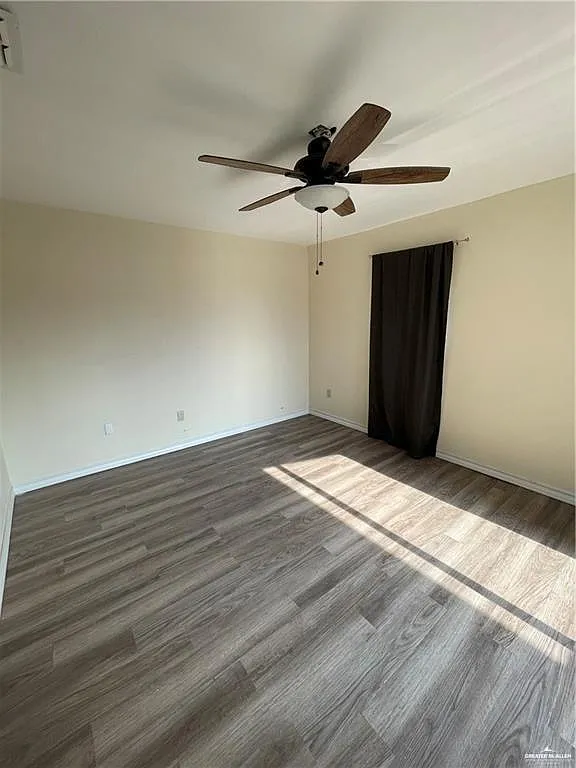 2 bed, 1.5 bath, 1179 sqft, $900 — Photo 2