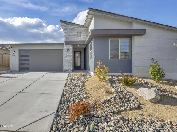 32 Stellar Ct, Carson City, NV 89705