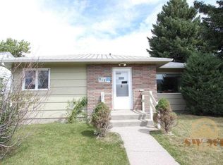 517 S 13th St, Livingston, MT 59047