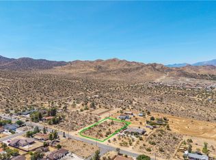 8804 Warren Vista Ave, Yucca Valley, CA 92284