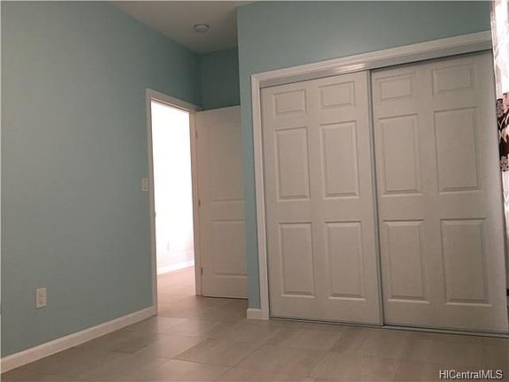 5th image of 816 18th Ave APT A