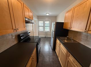 8 Howard Ave #2B, White Plains, NY 10606