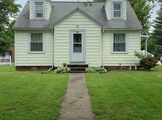 209 Riverview Blvd, Chester, IL 62233