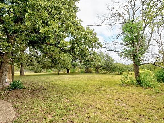 5th image of 3774 N Bagdad Rd