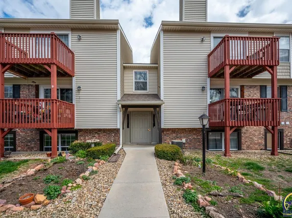 3079 SW Maupin Ln APT 203, Topeka, KS 66614