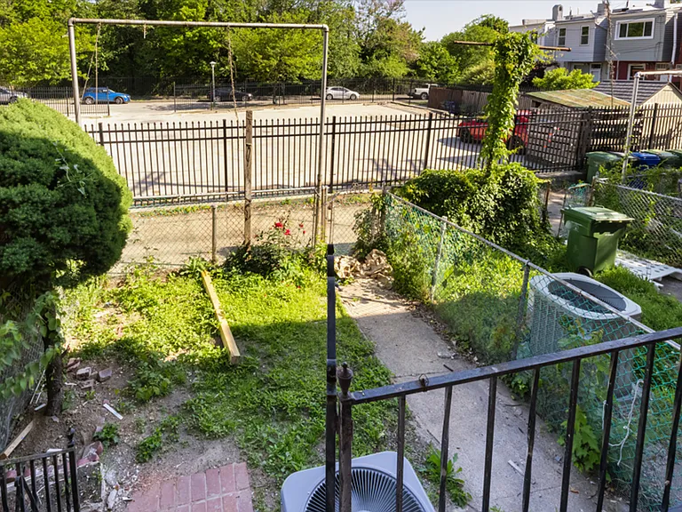 325 W Lorraine Ave — Photo 12