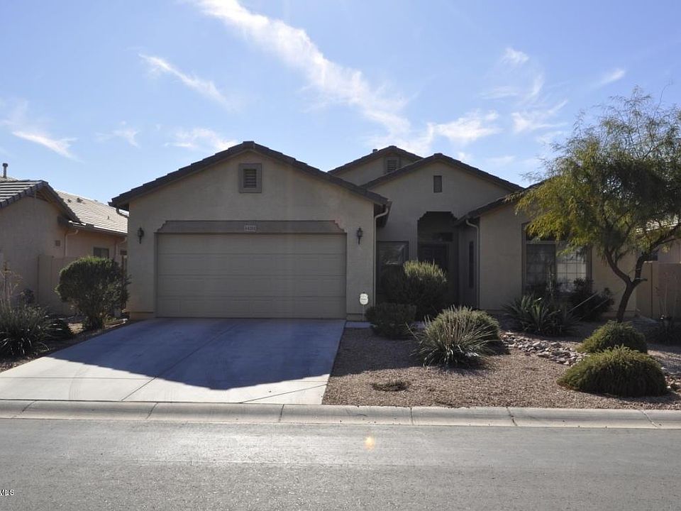 1st image of 44351 W Buckhorn Trl