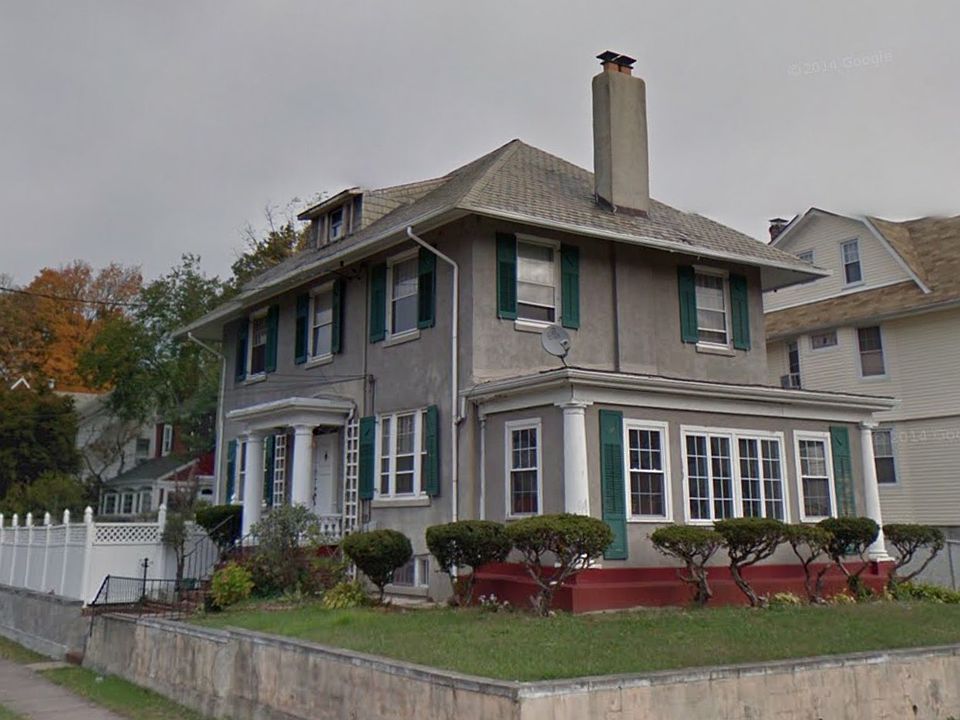 2nd image of 375 17th Ave