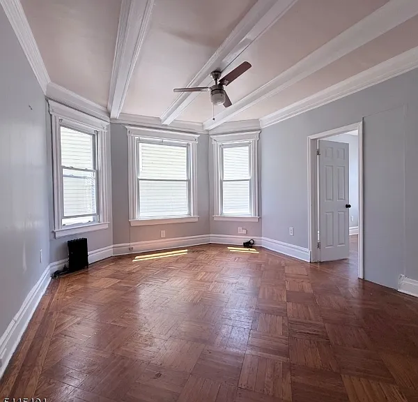 61 Mapes Ave — Photo 6
