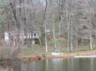 12 Terra Dr, Hawley, PA 18428