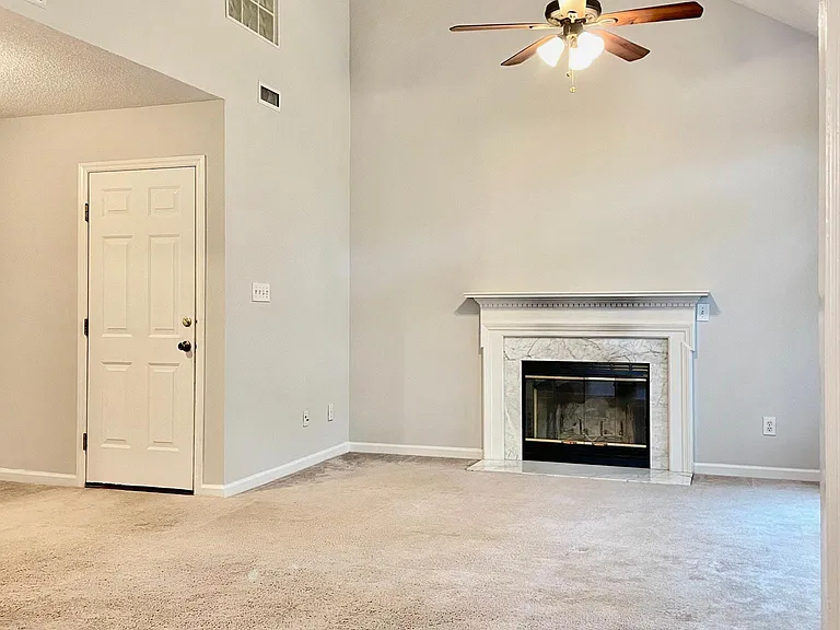 325 Catlin Rd — Photo 14